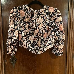 NWOT Olivaceous quarter sleeve open back crop top
